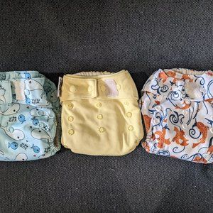 Grovia ONE Lot of three cloth Diapers